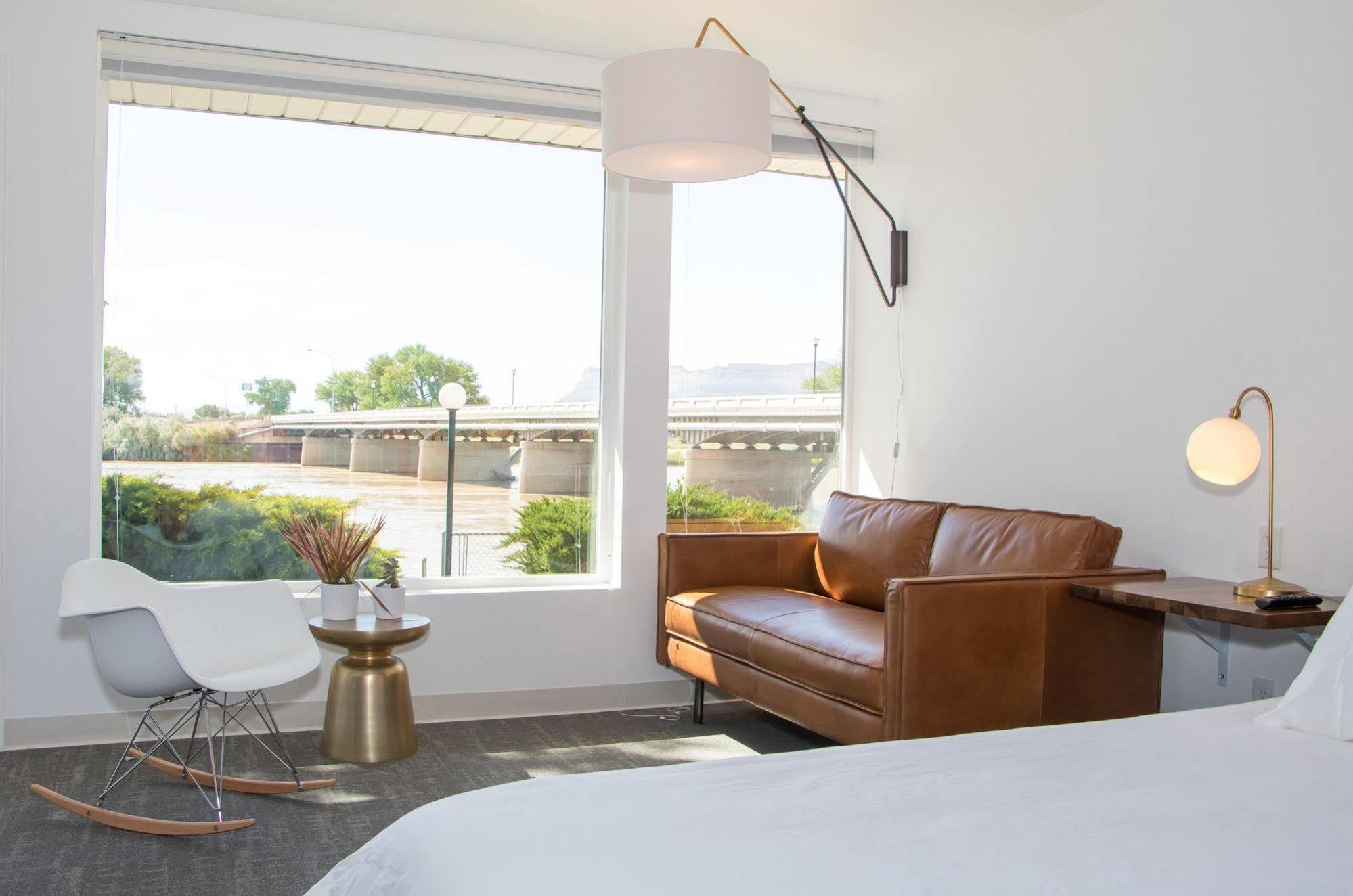 Skyfall Guestrooms Green River Exterior foto